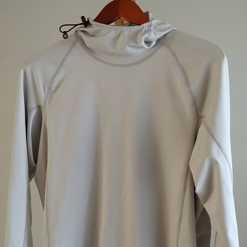 Patagonia Common Threads Reclyning Program Hoodie.